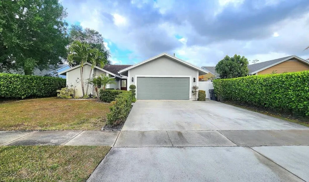 Unit for sale at 5740 Teakwood Road, Lake Worth, FL 33467