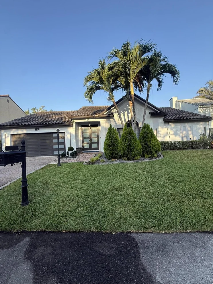 Unit for sale at 7670 Live Oak Drive, Coral Springs, FL 33065