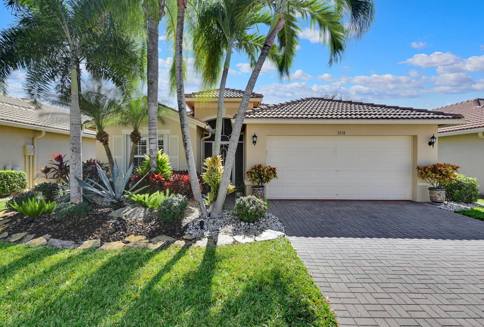 Unit for sale at 5218 Palazzo Place, Boynton Beach, FL 33437