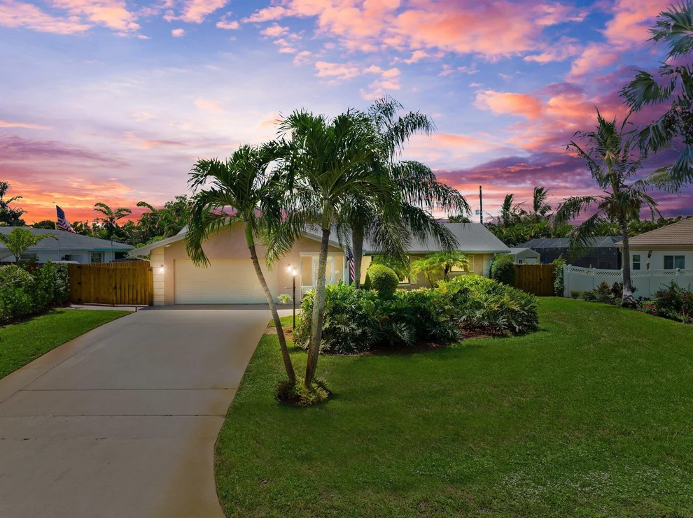 Unit for sale at 4429 SE Bayshore Terrace, Stuart, FL 34997