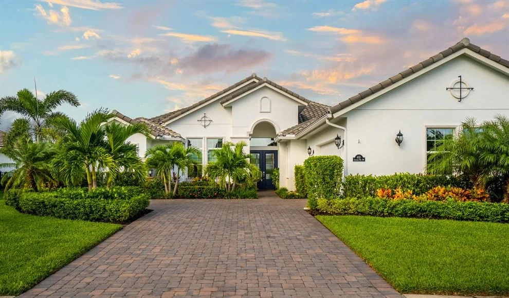 Unit for sale at 455 Sapphire Way SW, Vero Beach, FL 32968