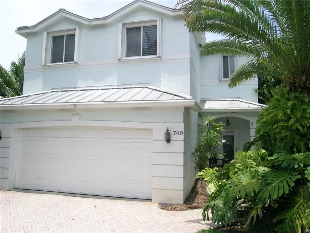 Unit for sale at 740 NE 17th Way, Fort Lauderdale, FL 33304