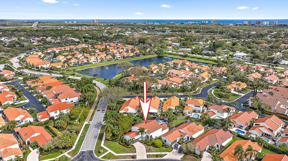 Unit for sale at 2500 La Cristal Circle, Palm Beach Gardens, FL 33410