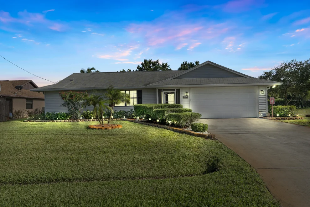 Unit for sale at 144 SW Oakridge Drive, Port St Lucie, FL 34984