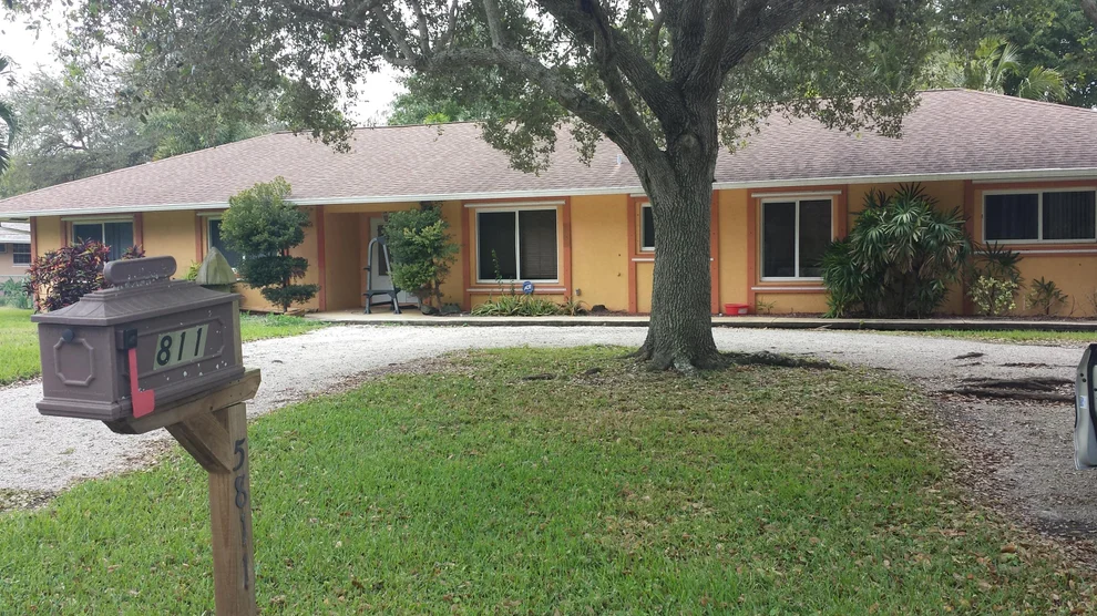 Unit for sale at 5811 SW 196th Lane, Southwest Ranches, FL 33332
