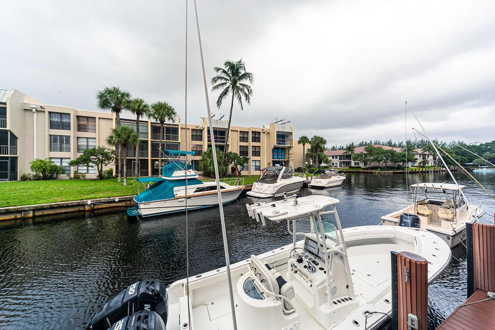 Unit for sale at 6 Royal Palm Way, Boca Raton, FL 33432