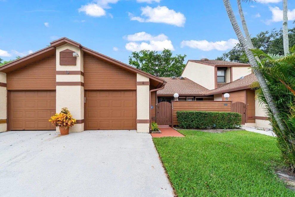 Unit for sale at 3660 Timberline Drive, West Palm Beach, FL 33406