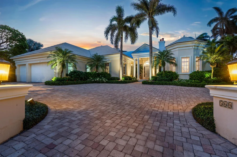 Unit for sale at 560 Old School Road, Gulf Stream, FL 33483