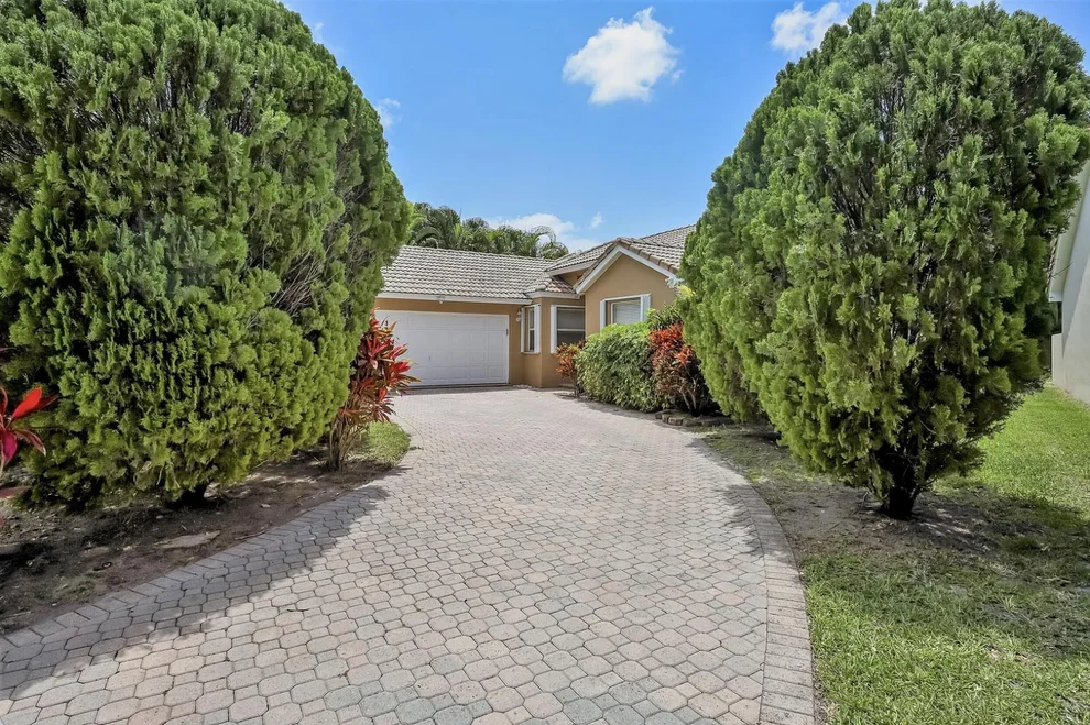 Unit for sale at 13284 Majestic Pine Court, Delray Beach, FL 33484