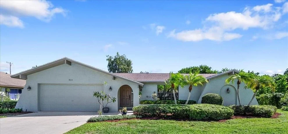 Unit for sale at 901 Alamanda Drive, North Palm Beach, FL 33408