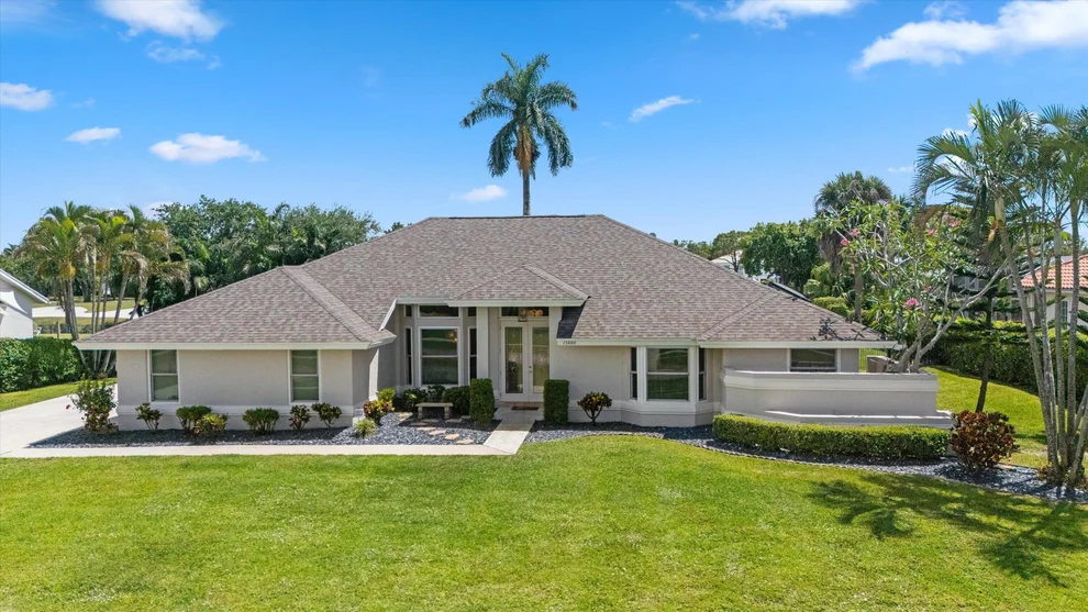 Unit for sale at 15880 Meadow Wood Drive, Wellington, FL 33414