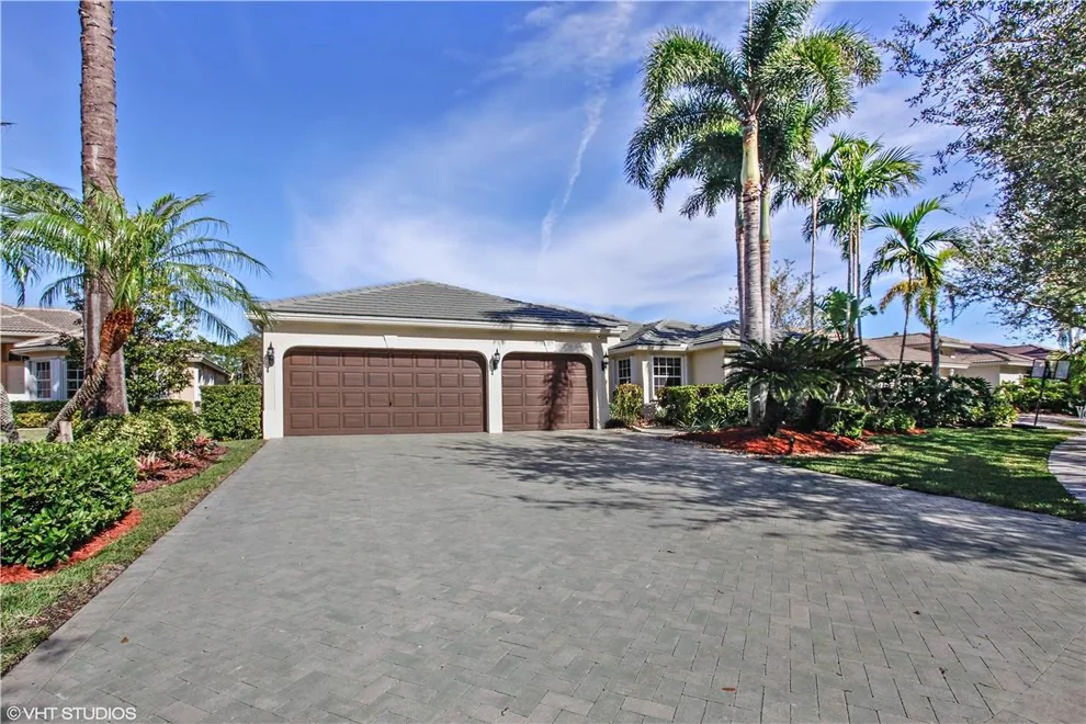 Unit for sale at 3799 Oak Ridge Circle, Weston, FL 33331
