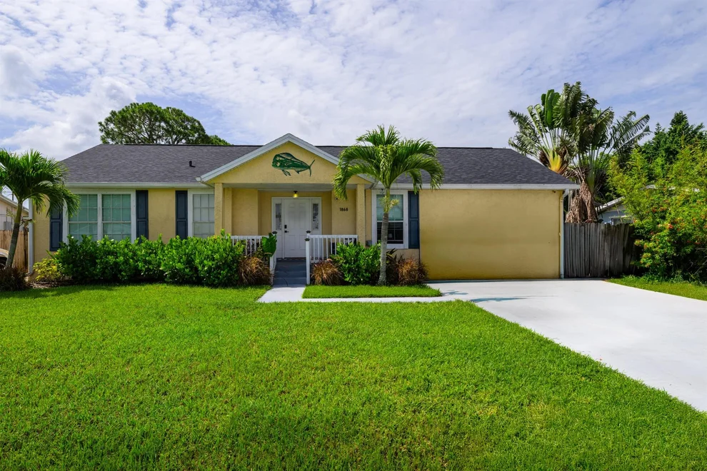 Unit for sale at 1868 SE Monroe Street, Stuart, FL 34997