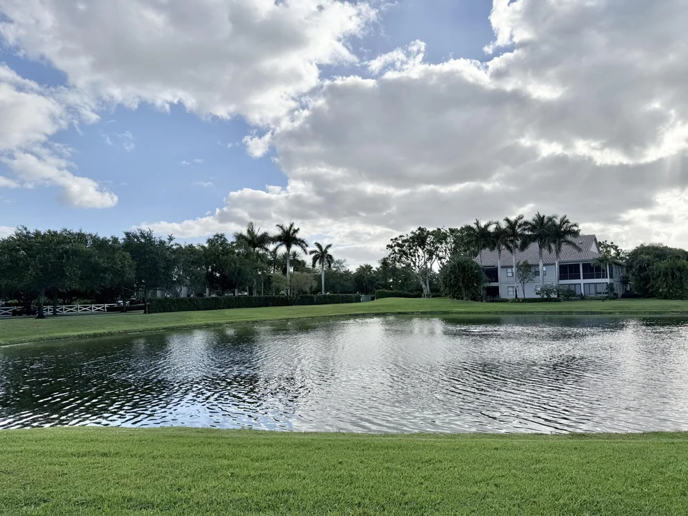 Unit for sale at 16770 Knightsbridge Lane, Delray Beach, FL 33484