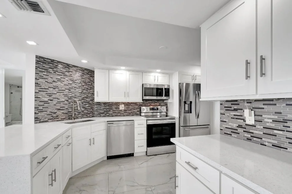 Unit for sale at 2400 Presidential Way, West Palm Beach, FL 33401
