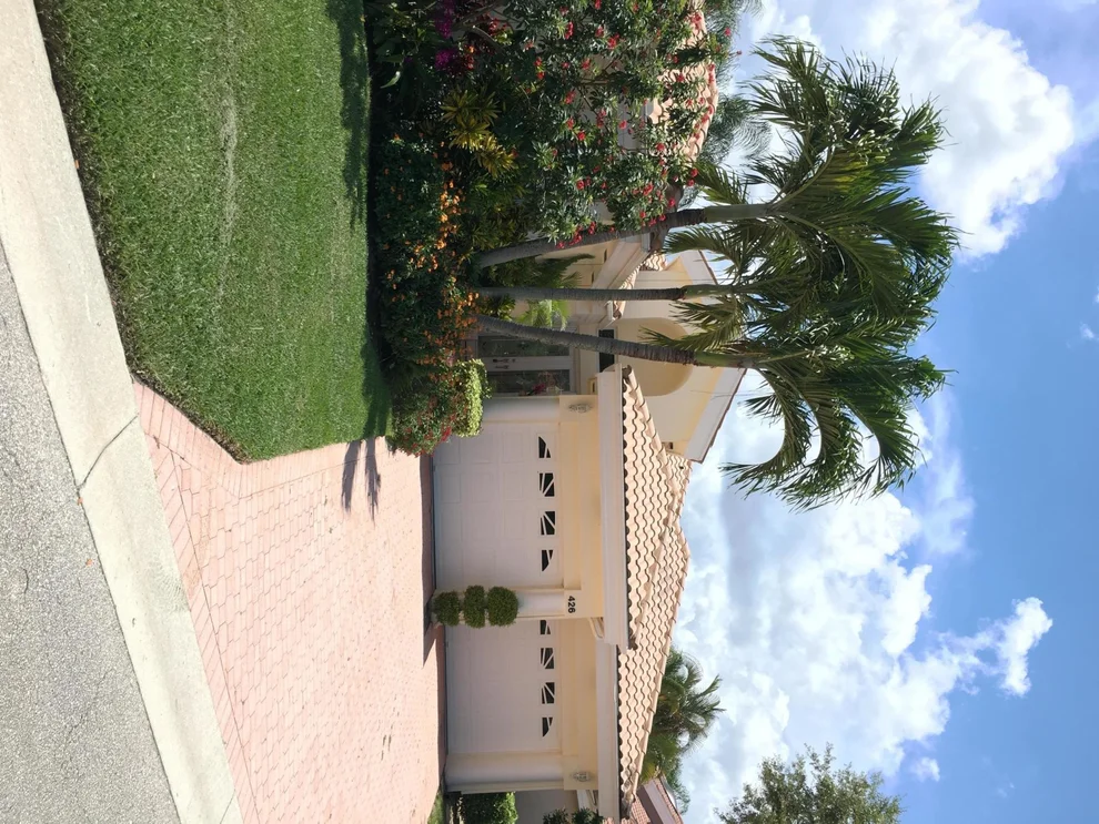 Unit for sale at 426 Eagleton Cove Way, Palm Beach Gardens, FL 33418