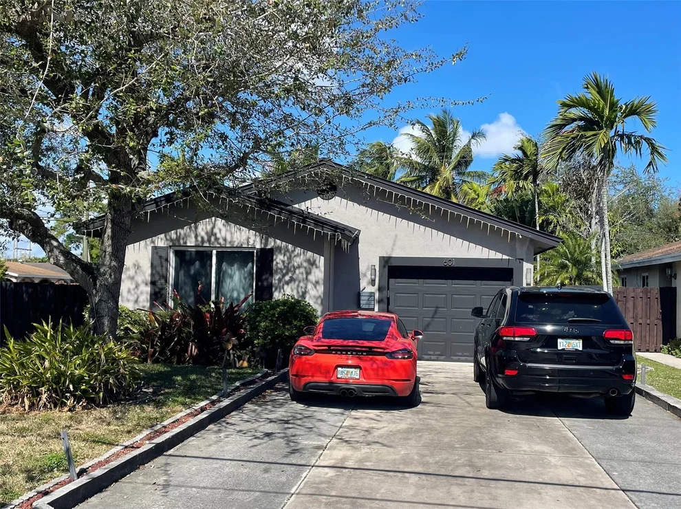 Unit for sale at 601 NE 34th Court, Oakland Park, FL 33334