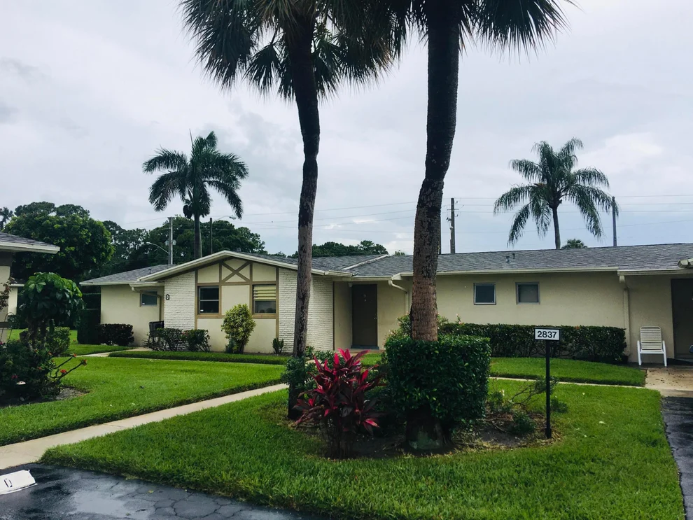 Unit for sale at 2837 Ashley Drive W, West Palm Beach, FL 33415