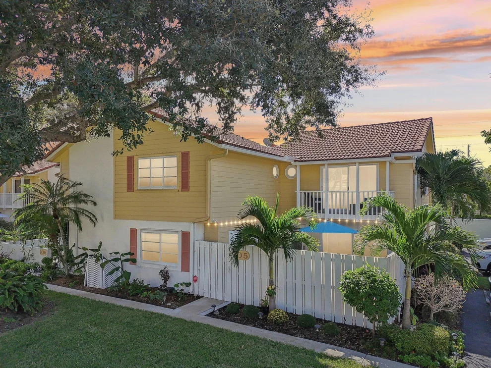 Unit for sale at 105 Seabreeze Circle, Jupiter, FL 33477