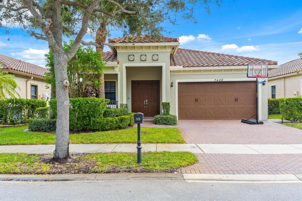 Unit for sale at 7426 NW 113th Avenue, Parkland, FL 33076