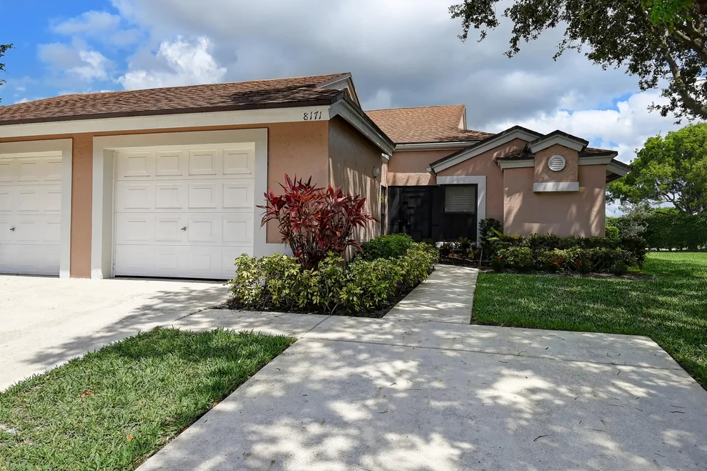 Unit for sale at 8171 Springlake Drive, Boca Raton, FL 33496