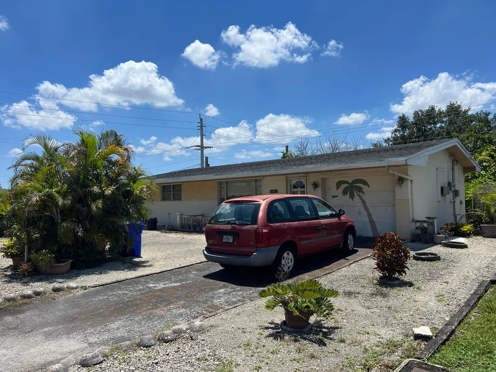 Unit for sale at 8540 NW 16th Street, Pembroke Pines, FL 33024
