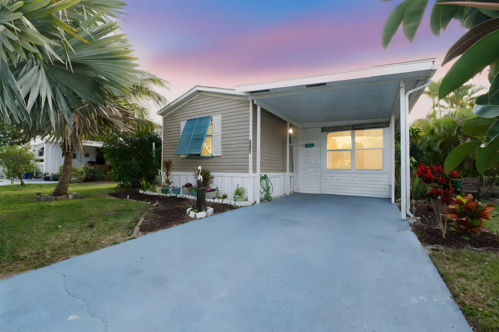 Unit for sale at 7438 SE Swan Avenue, Hobe Sound, FL 33455