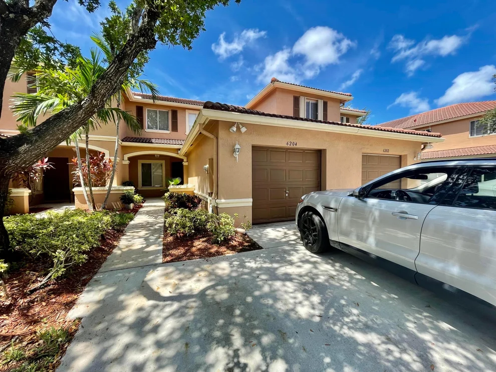 Unit for sale at 6204 Sandy Bank Terrace, Riviera Beach, FL 33407