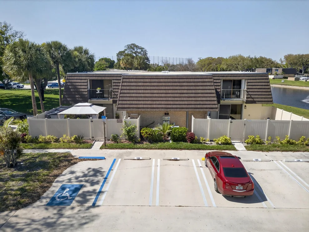 Unit for sale at 7811 78th Way, West Palm Beach, FL 33407