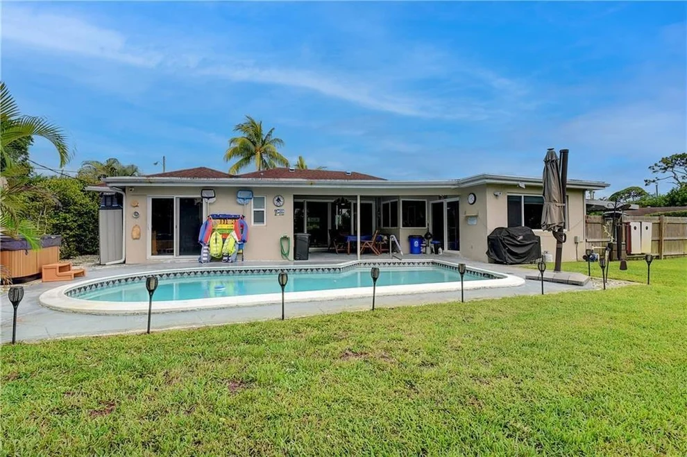 Unit for sale at 5031 Van Buren Road, Delray Beach, FL 33484