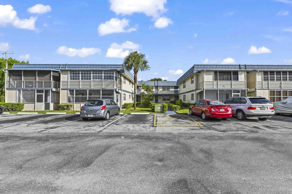 Unit for sale at 213 Brittany, Delray Beach, FL 33446
