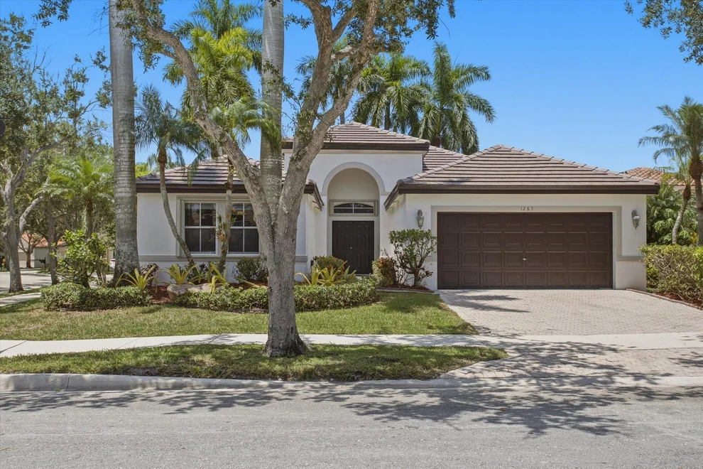 Unit for sale at 1285 WINDSOR Lane, Weston, FL 33327