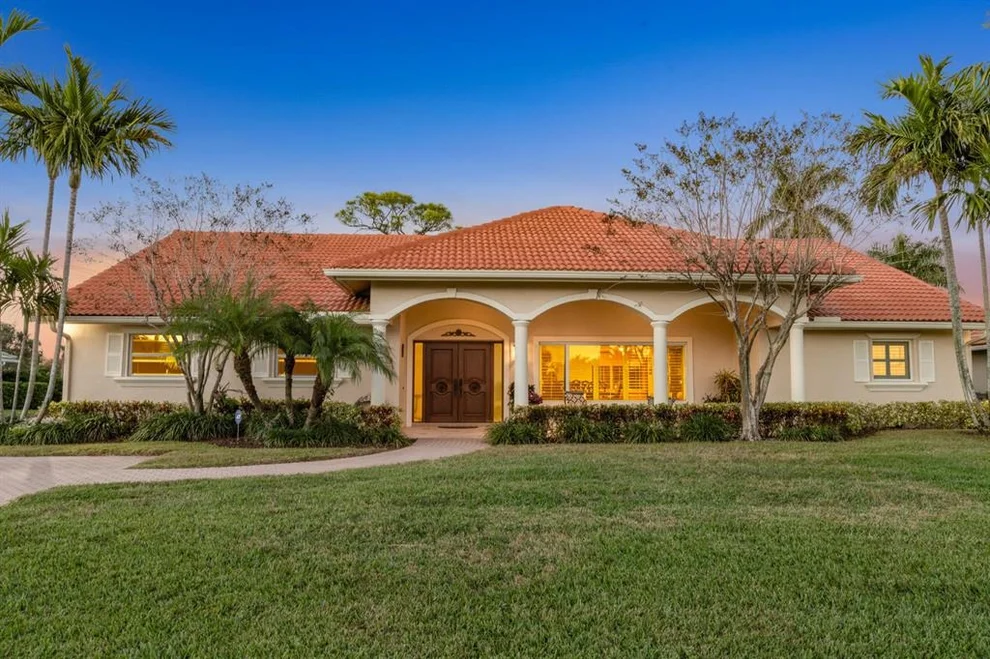 Unit for sale at 4575 S Lake Drive, Boynton Beach, FL 33436