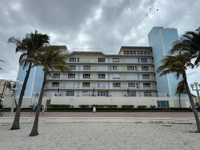 Unit for sale at 300 Oregon Street, Hollywood, FL 33019