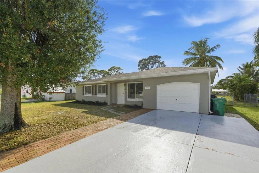 Unit for sale at 1969 SE Redwing Cir Circle, Port St Lucie, FL 34952
