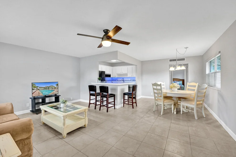 Unit for sale at 99 Waterford E, Delray Beach, FL 33446
