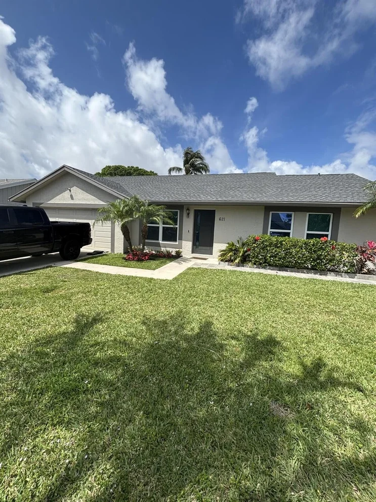 Unit for sale at 621 NW 10th Court, Boynton Beach, FL 33426