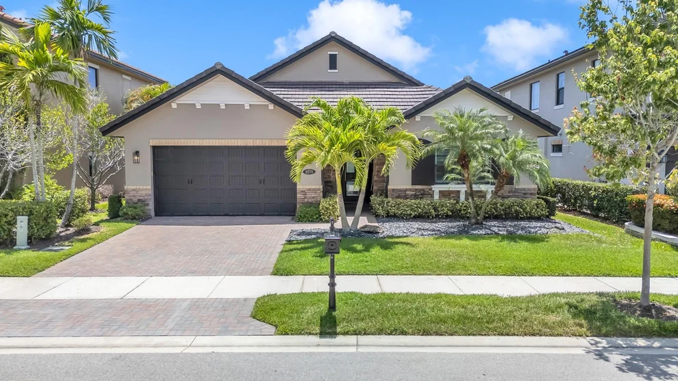 Unit for sale at 8970 Carrington Avenue, Parkland, FL 33076
