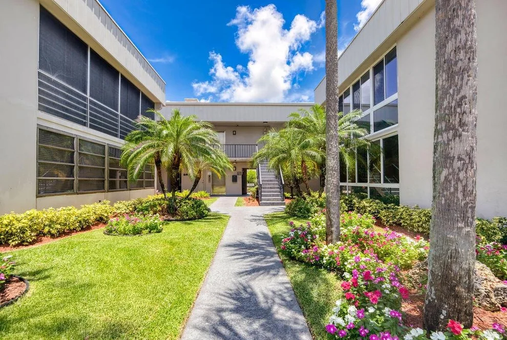 Unit for sale at 157 Capri D, Delray Beach, FL 33484