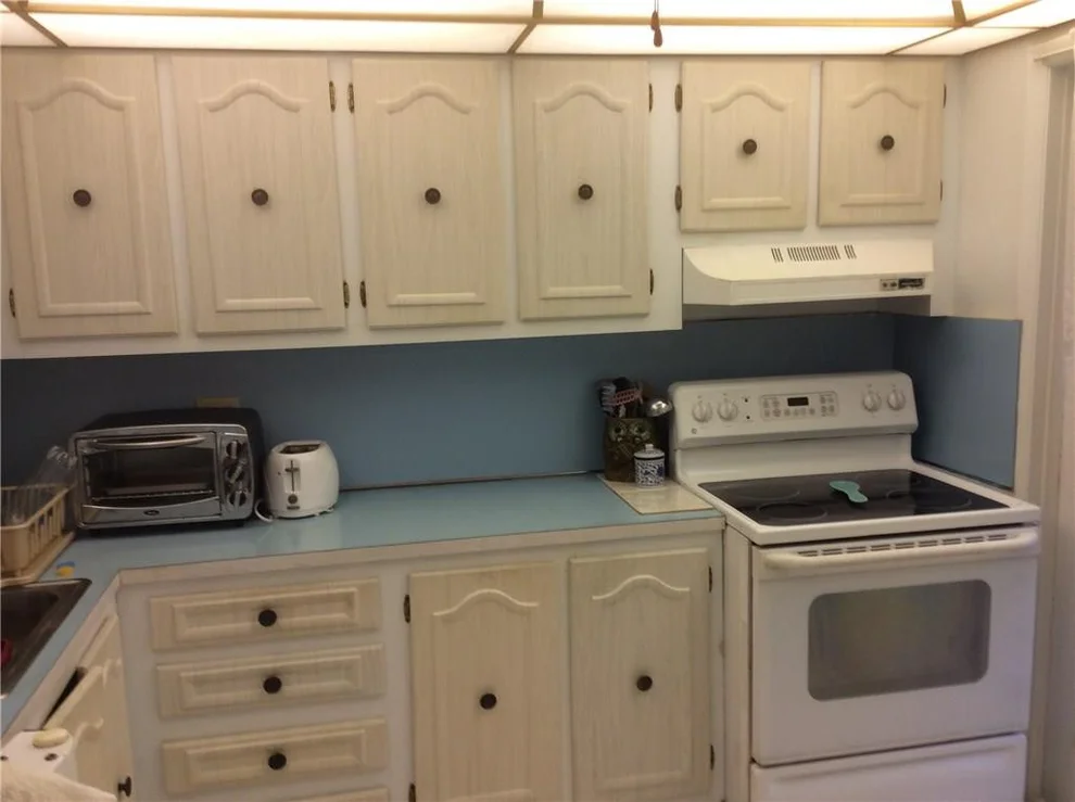 Unit for sale at 4281 NW 41st Street, Lauderdale Lakes, FL 33319