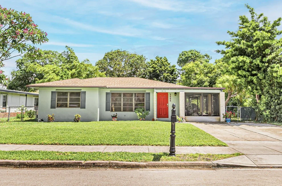 Unit for sale at 1606 16th Avenue N, Lake Worth Beach, FL 33460