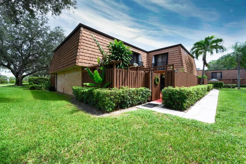 Unit for sale at 204 2nd Lane, Greenacres, FL 33463