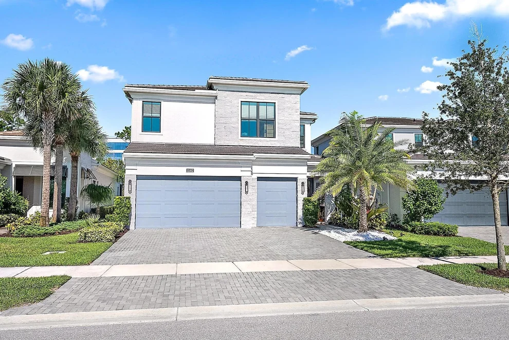 Unit for sale at 13162 Artisan Circle, Palm Beach Gardens, FL 33418