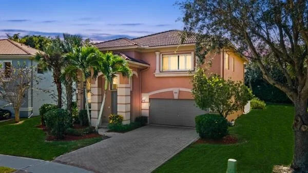 Unit for sale at 9274 Silver Glen Way, Lake Worth, FL 33467