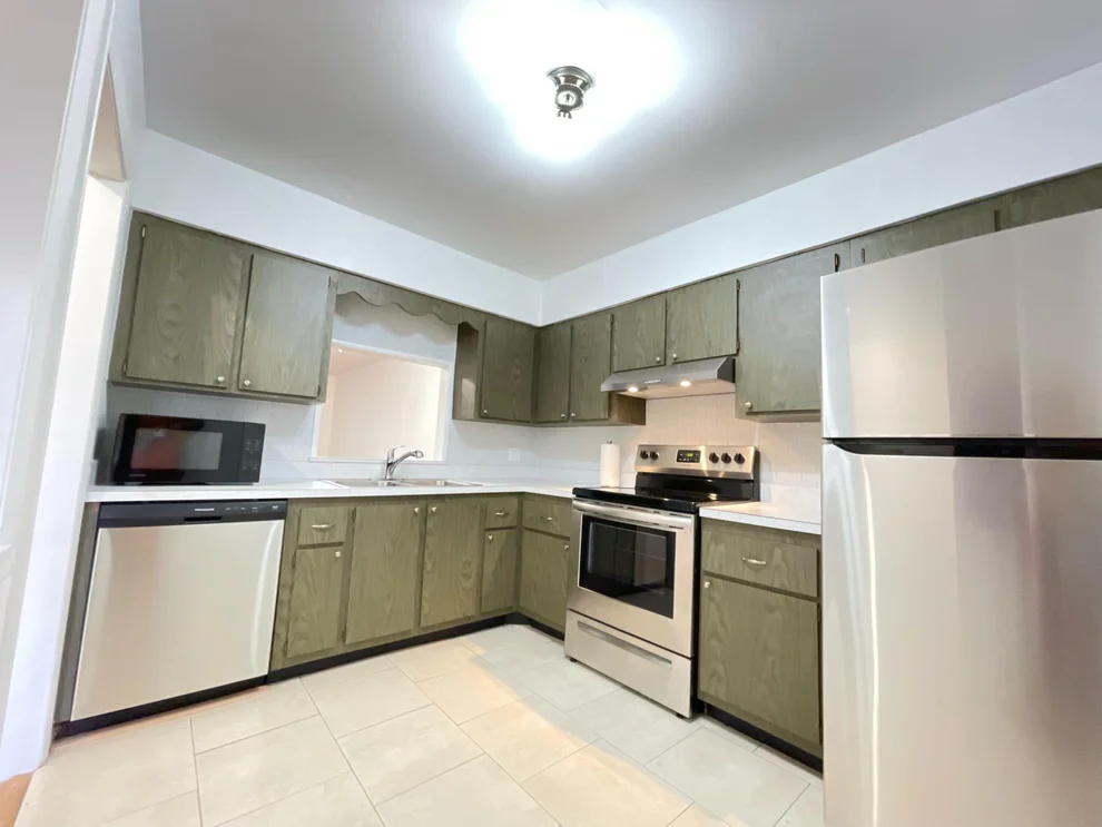 Unit for sale at 2302 Sunrise Boulevard, Fort Pierce, FL 34982