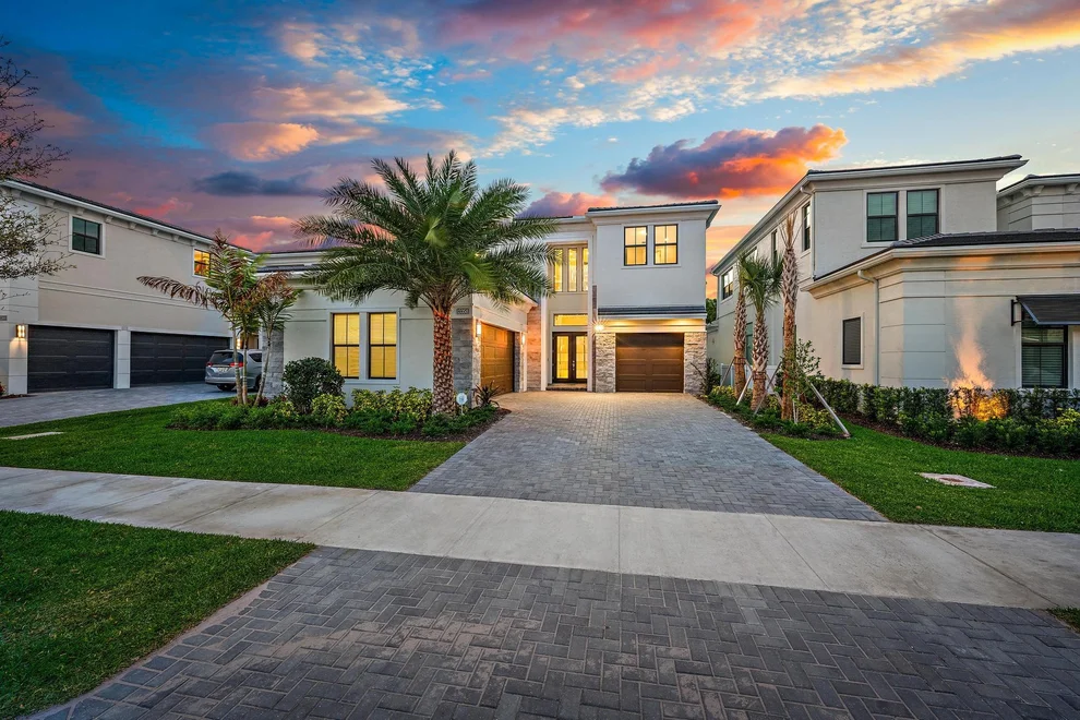 Unit for sale at 13358 Artisan Circle, Palm Beach Gardens, FL 33418