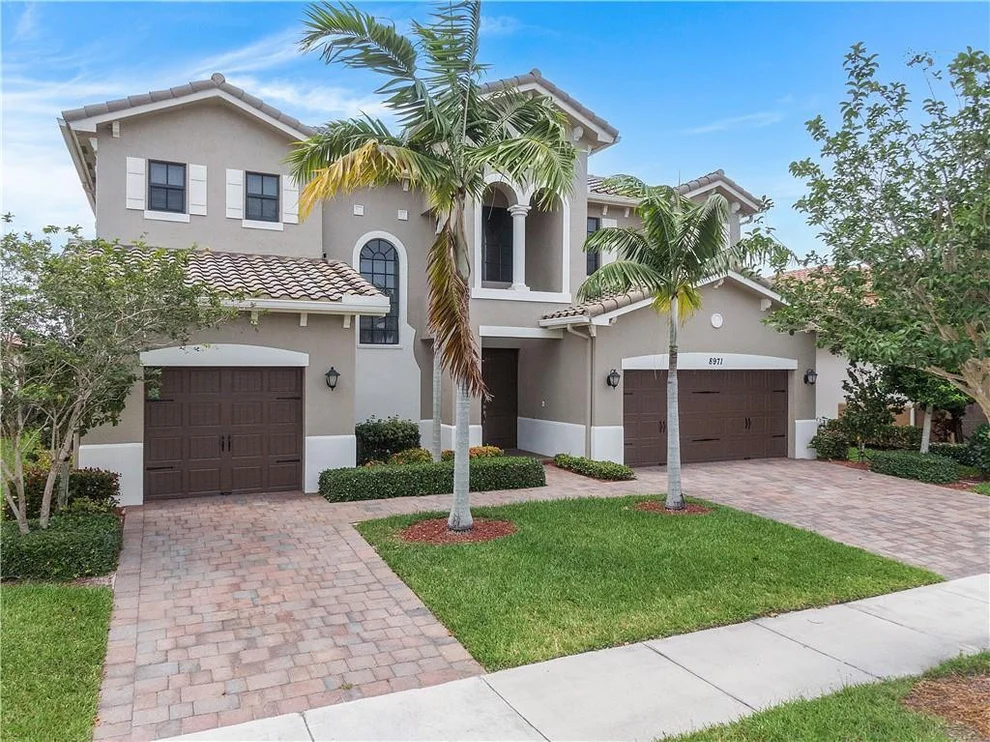 Unit for sale at 8971 Lakeview Place, Parkland, FL 33076