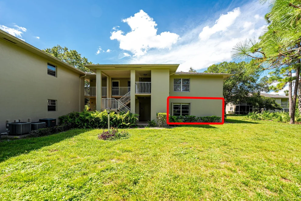 Unit for sale at 11 Lake Vista Trail, Port St Lucie, FL 34952