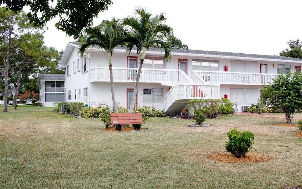 Unit for sale at 421 Durham N, Deerfield Beach, FL 33442