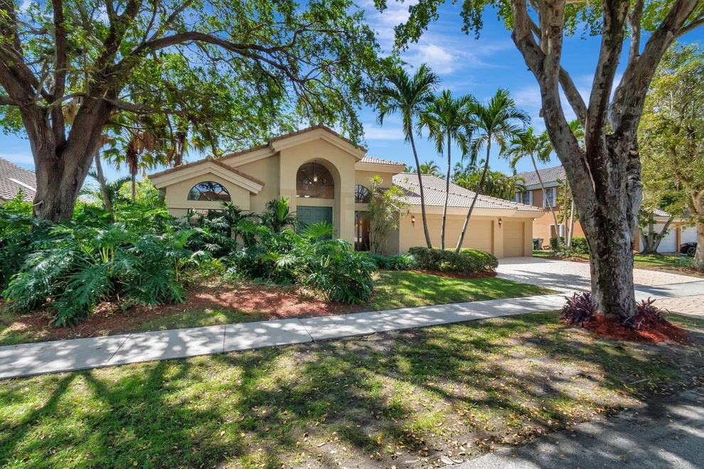 Unit for sale at 2610 NW 49th Street, Boca Raton, FL 33434